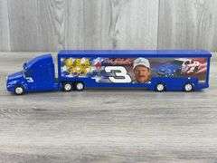 Kenworth Dale Earnhardt #3 Goodwrench Transporter, 1/64, Action