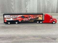 Kenworth Dale Earnhardt #3 Goodwrench/Taz Transporter, 1/64, Action