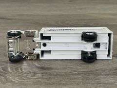 International Navistar Snapple Beverage Truck, 1/64, Ertl, 1993 Limited Edition, 1 Of 2500, Collector’s Edition