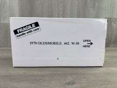 1970 Oldsmobile 442 W-30, Rally Red, 1/24, Danbury Mint, Certificate Of Title