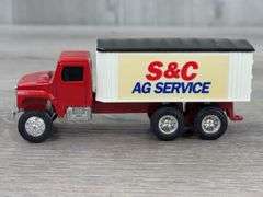 3 Grain Trucks, 1/64, Ertl, Penrod
