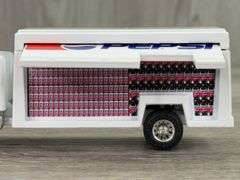 International Navistar Pepsi Beverage Truck, 1/64, Ertl, 1992, #1