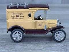 1913 Ford Model T Hershey’s Van In Tin, 1/43, Hershey’s 100th Anniversary, Ertl