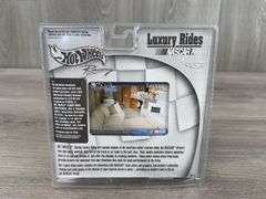 #10 Johnny Benson Valvoline, #10 Scott Riggs Nesquik & John Andretti #43 Cheerios Luxury Rides 1/64, Hot Wheels