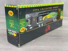 Chad Little #23 John Deere Transporter, 1/64, Racing Champions, Limited Edition, 1996 Collector Series, Serial #014031