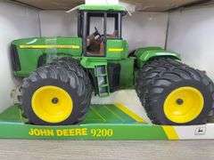 John Deere 9200 4WD Triples, 1/16, Ertl