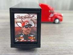 Kenworth Dale Earnhardt #3 Goodwrench/Taz Transporter, 1/64, Action
