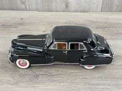 1941 Cadillac Fleetwood 4 Door Sedan, Black, 1/24, Danbury Mint, Certificate Of Title, Series 60 Special
