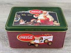 1913 Ford Model T Coca-Cola Van In Tin, 1/43, Commemorative Christmas Edition, Ertl