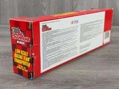 Sterling Marlin #4 Kodak Film Racing Transporter W/Car, 1/64, Racing Champions,  1996 Edition