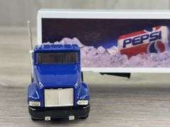 International 9200 Pepsi Semi, 1/64, Scale Models