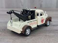1953 Chevrolet All Day Towing Tow Truck, 1/32, Jada Toys; 1953 Chevrolet 3100 Road Towing Quick Shot Wrecker, 1/38, Kinsmart