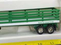 Lionel Weyerhauser T.T.O.S. Portland Oregon 1993 Tractor Trailer, 12", O and O-27 Gauge