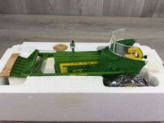 John Deere 720 NF W/80 Blade/45 Loader, Precision Classics 18