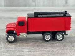 3 Feed Trucks, 1/64, Ertl, 1 Is Favorite Farm Supply