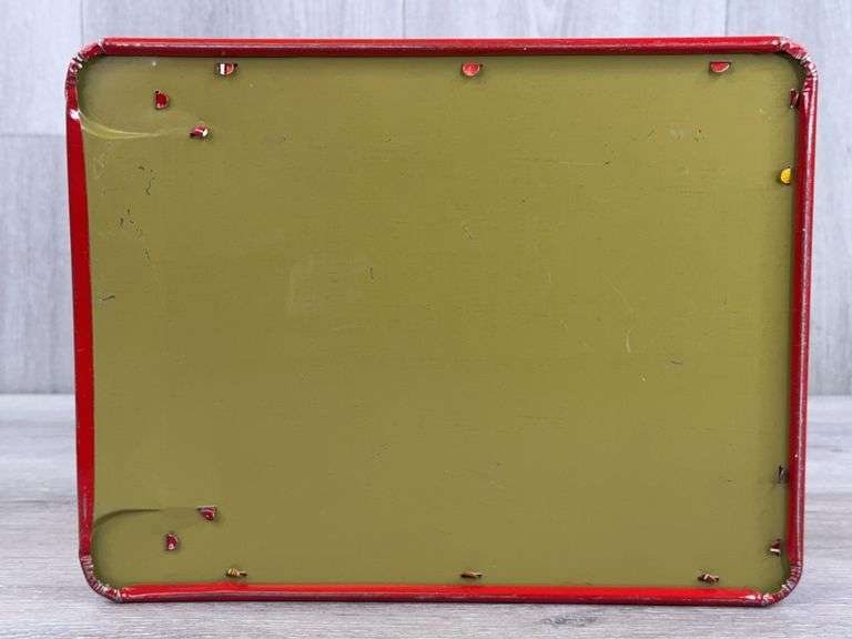 Marx Toys Tin Barn W/Working Door, 10 1/2”Wx8 1/4”Dx7 3/4”H