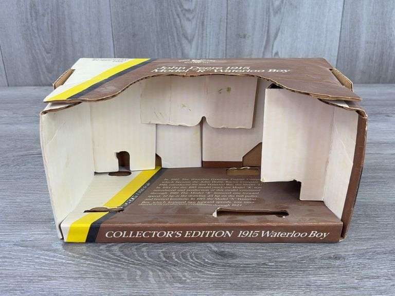 John Deere 1915 Waterloo Boy-Stock #559, 720 Hi-Crop-Stock #5610 & 1953 Model D-Stock #5596 Empty Boxes, 1/16, Ertl, Collector’s Edition