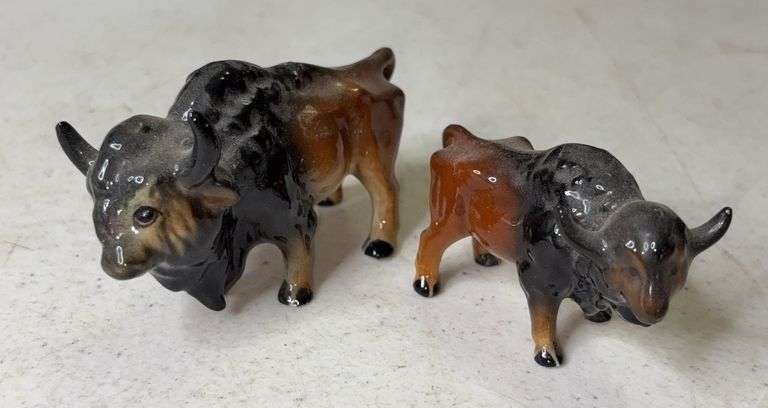 Vintage Ceramic Bison Figurine Pair