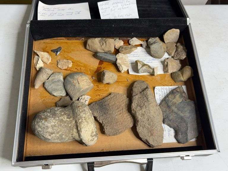 Rock and Arrowhead Assortment