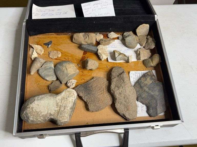 Rock and Arrowhead Assortment