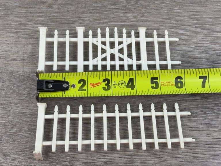 35 Fence Sections, Most 6 1/4” L, Plastic
