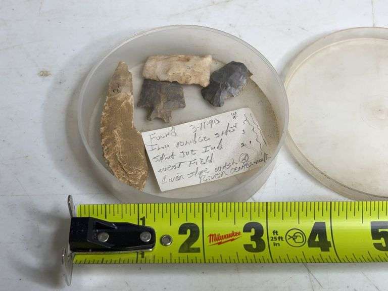4 Worked Stone Arrowheads and Tools