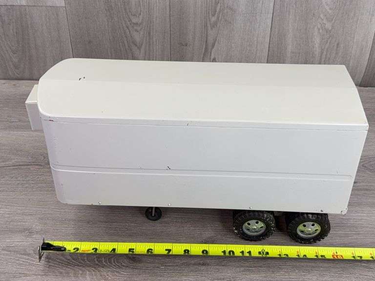 Custom Trailer, 17”L, Tonka Toys Tires