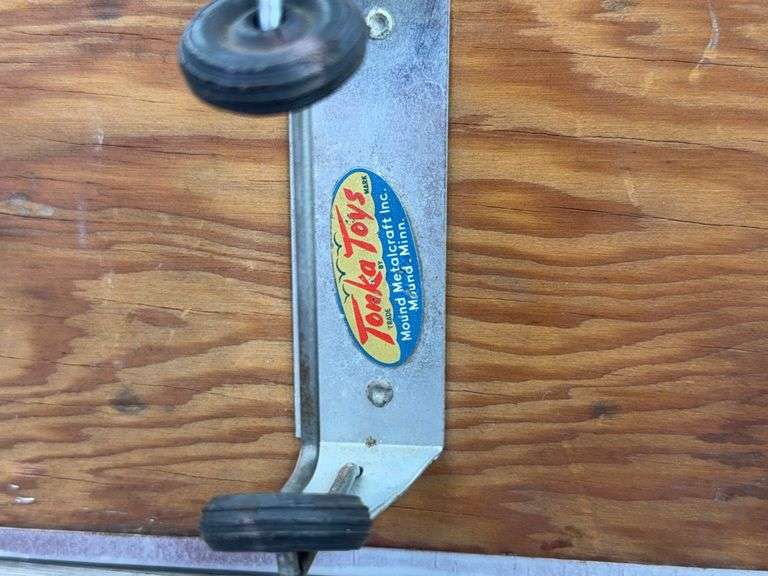 Custom Trailer, 17”L, Tonka Toys Tires