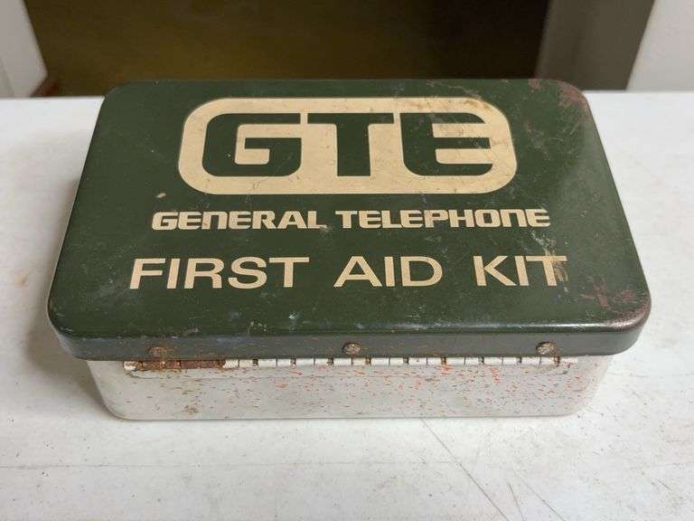 Assorted Rocks and Arrowheads Collection