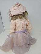 Porcelain Doll, Heinrich Handwerck Simon & Halbig, Germany, 25-in