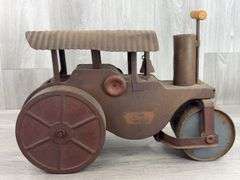 Keystone Ride-On Steam Roller, 20”L, Metal & Wood
