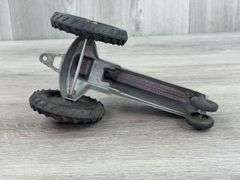 Oliver 70 NF W/Driver, 1/16, Slik-Toys