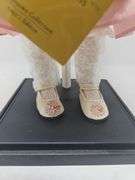 Mary Elizabeth & Her Jumeau, Yesterday's Dreams, Georgetown Collection, 20-in.