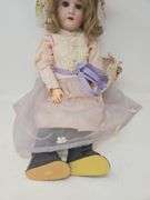 Porcelain Doll, Heinrich Handwerck Simon & Halbig, Germany, 25-in