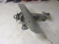 Metalcraft Model Toy Airplane “Spirit of St. Louis”