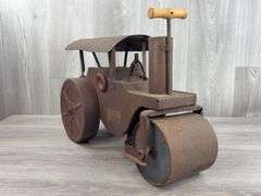 Keystone Ride-On Steam Roller, 20”L, Metal & Wood