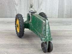 Oliver 70 NF W/Driver, 1/16, Slik-Toys