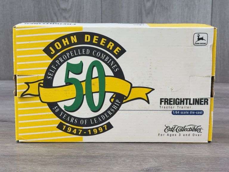 Freightliner 120 John Deere Self-Propelled Combines Tractor Trailer, 1/64, 50 Yrs. Of Leadership, Ertl Collectibles