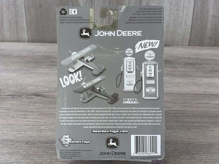 John Deere 1950’s Style Gas Pump, Gearbox Toys, 3 3/8” Long