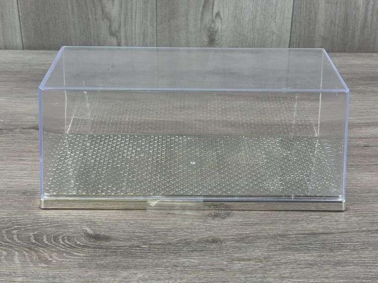 1949 International KB Metro IH McCormick Farmall Parts/Equipment Sales/Service Van, 1/25, First Gear, Clear Case Included