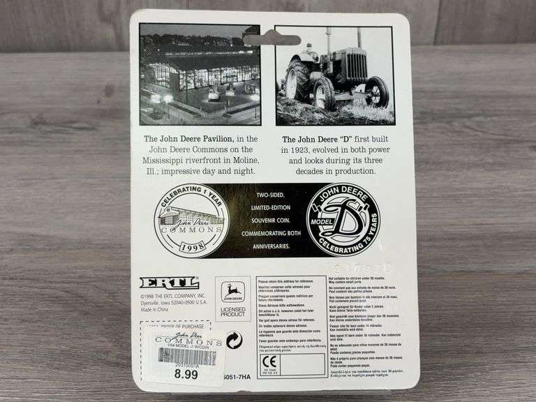 John Deere Model D W/Collector Coin, 1/64, Ertl, Limited Edition, 1 Of 5000