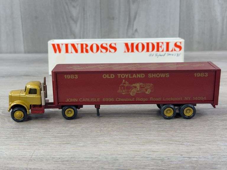 1983 Old Toyland Shows Tractor Trailer, 1/64, Winross
