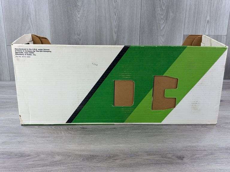 John Deere 8650 4WD Duals Tractor & Disk Set, 1/16, Ertl