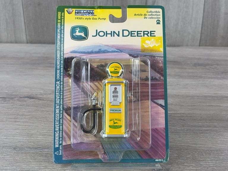 John Deere 1950’s Style Gas Pump, Gearbox Toys, 3 3/8” Long