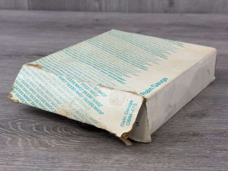 John Deere Rain Gauge