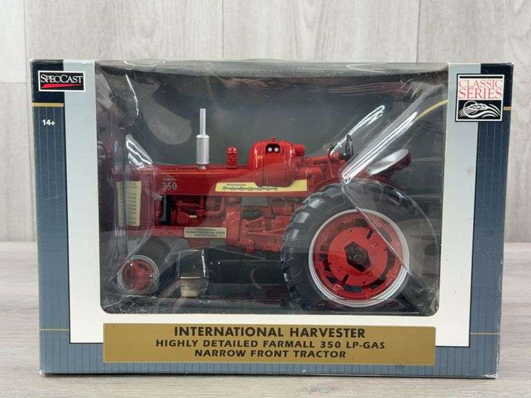 IH McCormick Farmall 350 LP-Gas NF, 1/16, 2010 Forreston FFA Toy Show, Classic Series, SpecCast, Highly Detailed