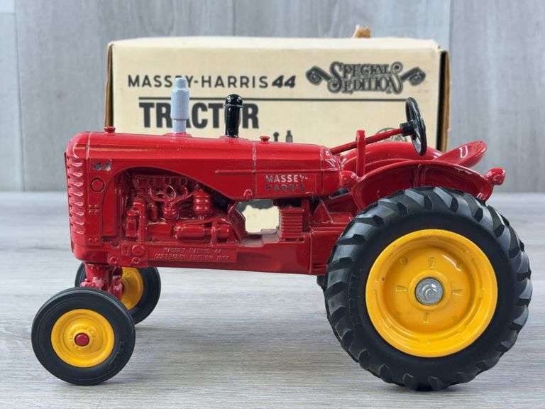 Massey-Harris 44 WF, 1/16, 1988 Special Collector Edition, Ertl