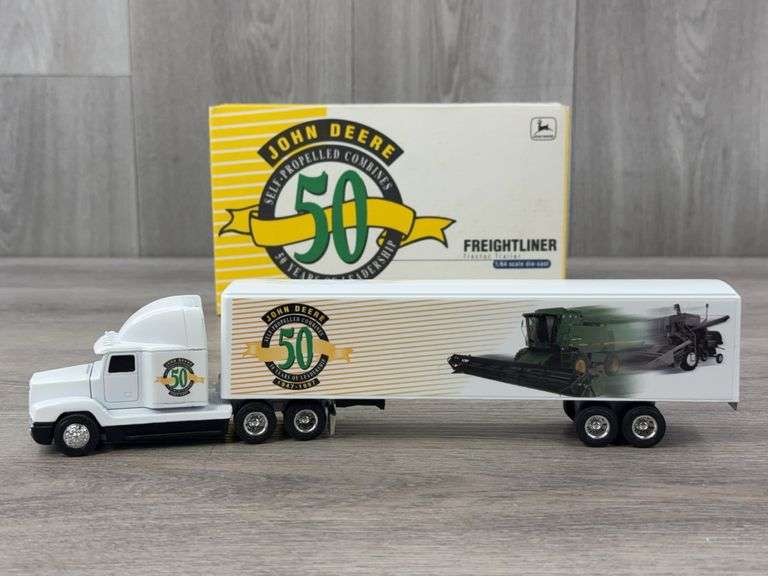 Freightliner 120 John Deere Self-Propelled Combines Tractor Trailer, 1/64, 50 Yrs. Of Leadership, Ertl Collectibles