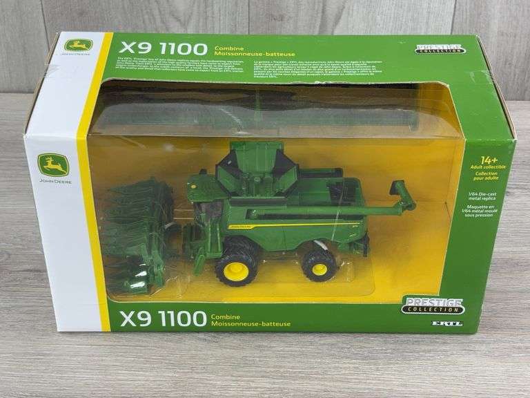 John Deere X9 1100 Combine, 1/64, Prestige Collection, Ertl, Plastic Not Attached