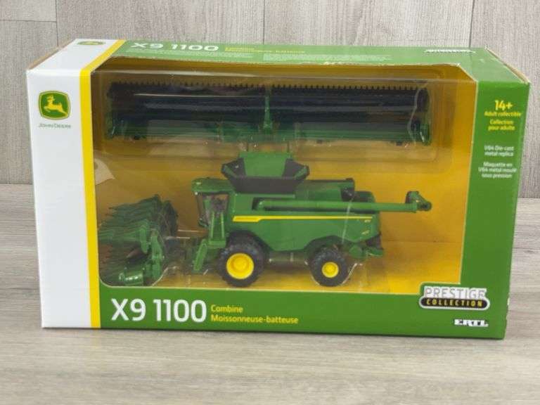 John Deere X9 1100 Combine, 1/64, Prestige Collection, Ertl, Plastic Not Attached